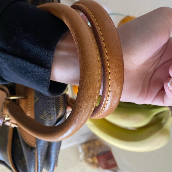 SOLD Louis Vuitton Deauville - Picture 7 of 16